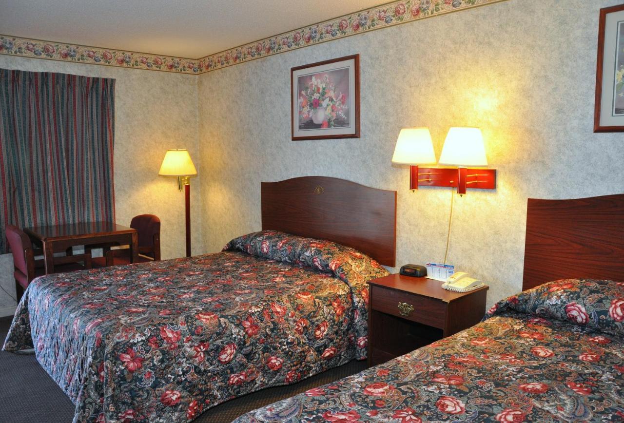 Merrimac Inn & Suites Вільямсбург Екстер'єр фото